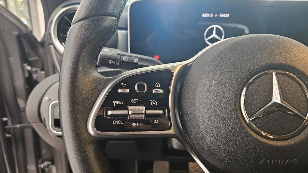 Mercedes-Benz A 200 Teilleder Sitzheiz Totwinkel Kamera Keyles