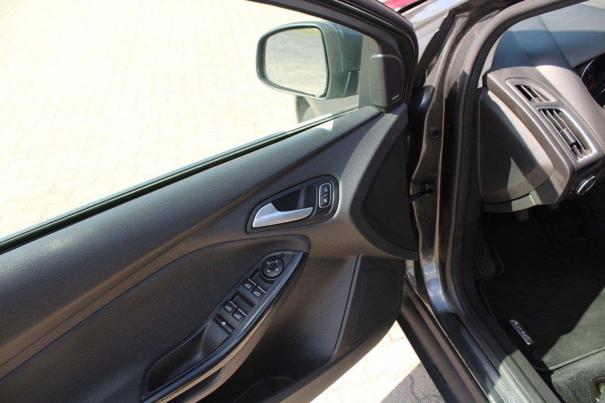 Ford Focus 1.0 EcoBoost Titanium