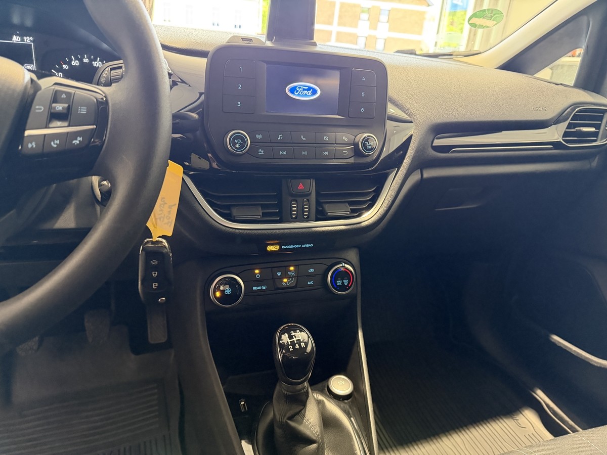 Ford Fiesta 1.1 Trend