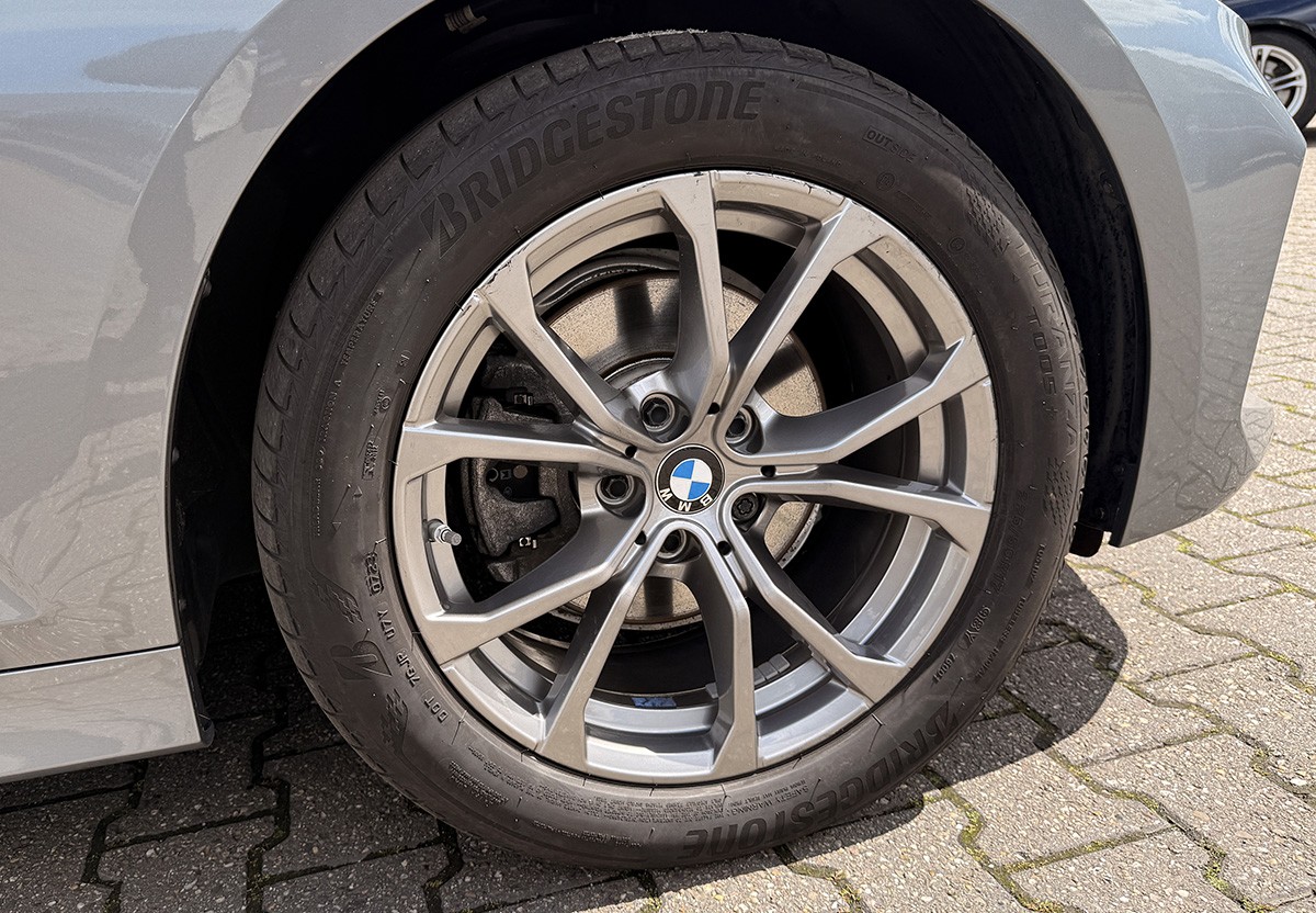 BMW 320 d xDriveTouring.Drive Asst.Curved.LED.SHZ.