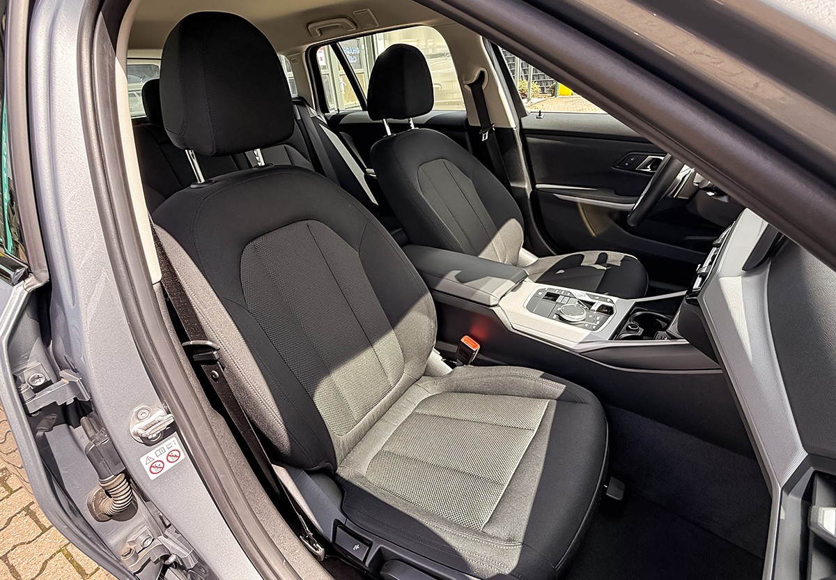 BMW 320 d xDriveTouring.Drive Asst.Curved.LED.SHZ.