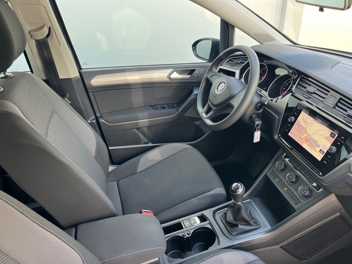 Volkswagen Touran 1.2 TSI Trendline PDC VORN/HINTEN NAVIGATION