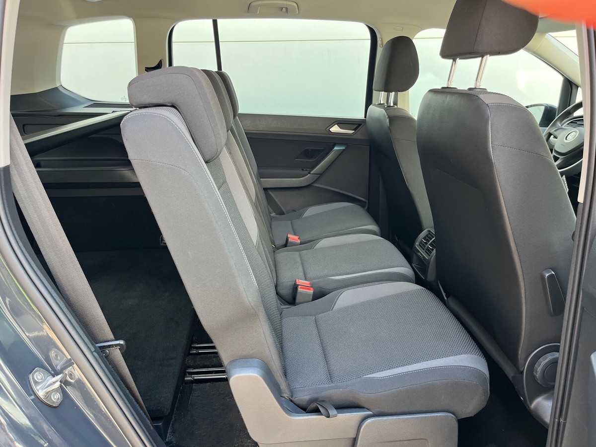 Volkswagen Touran 1.2 TSI Trendline PDC VORN/HINTEN NAVIGATION