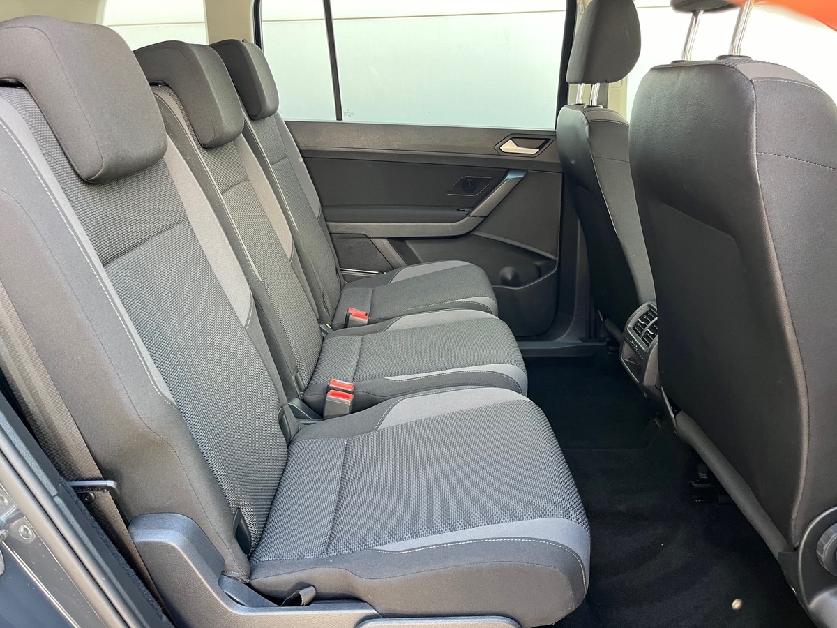 Volkswagen Touran 1.2 TSI Trendline PDC VORN/HINTEN NAVIGATION