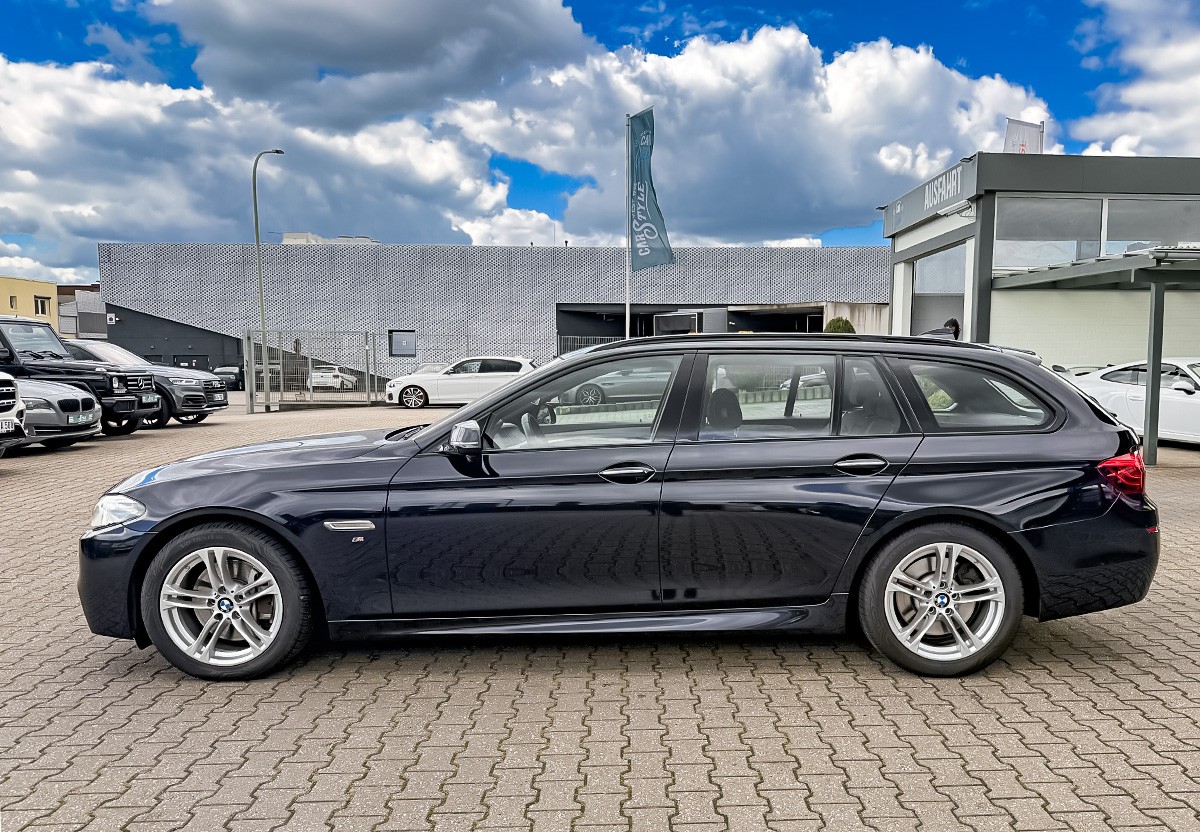 BMW 530 d xDrive M Sport Paket Pano AHK Alcantara