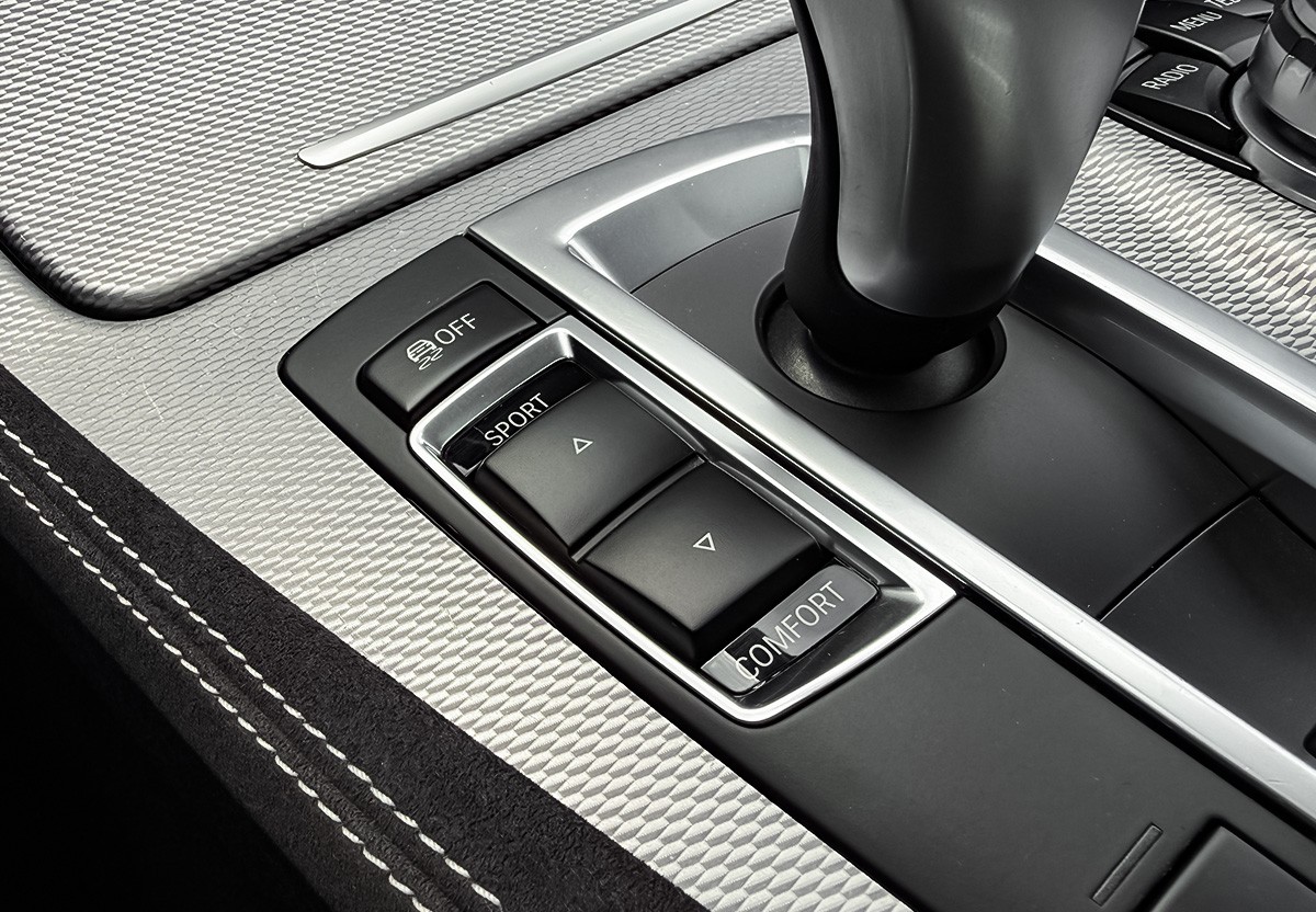 BMW 530 d xDrive M Sport Paket Pano AHK Alcantara