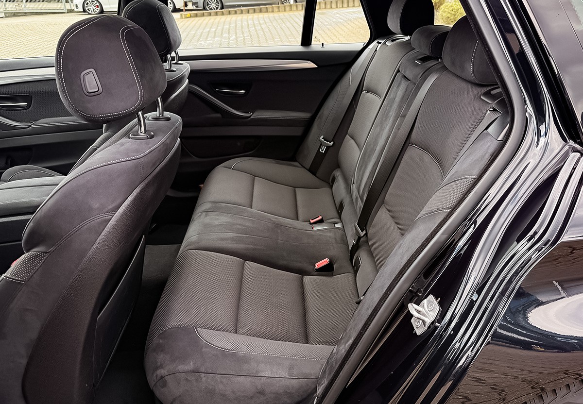 BMW 530 d xDrive M Sport Paket Pano AHK Alcantara