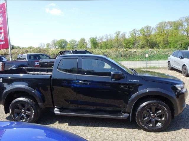 Isuzu D-Max Space Cab 1.9 4WD V-CROSS Jägerpreis