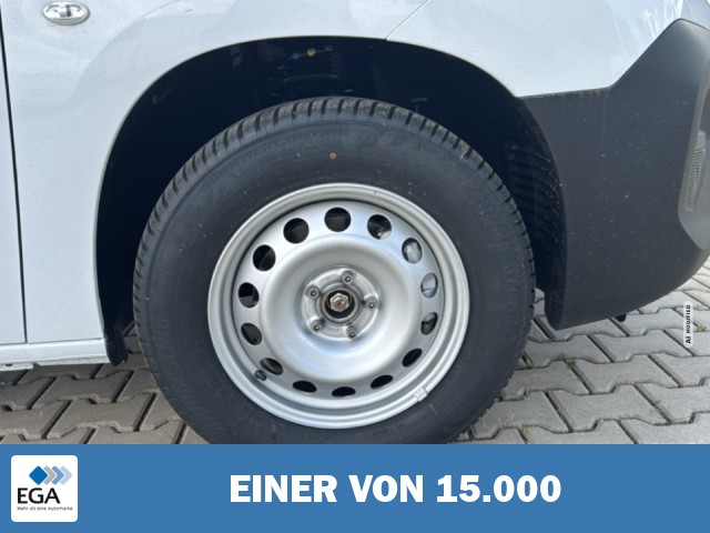 Opel Combo L2H1(XL) + 3-Sitzer + RFK u. PDC  + Allwetterreifen,...