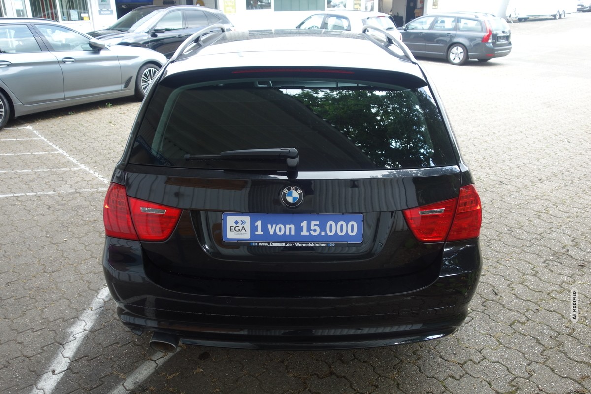 BMW 318 d TOURING*SITZHEIZUNG*SPORTSITZE*MFL*STOFF LEDER*PDC