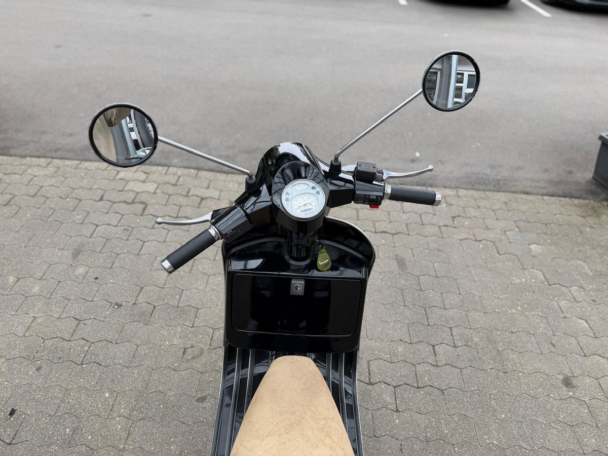 Vespa P 200 Piaggio, 200CCM, Kundenauftrag 