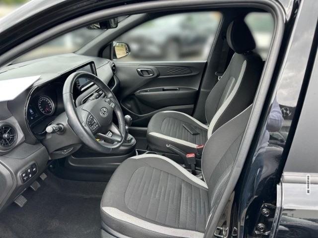 Hyundai i10 Connect & Go Navi Apple CarPlay Android Auto DAB SHZ LenkradHZG Spurhalteass