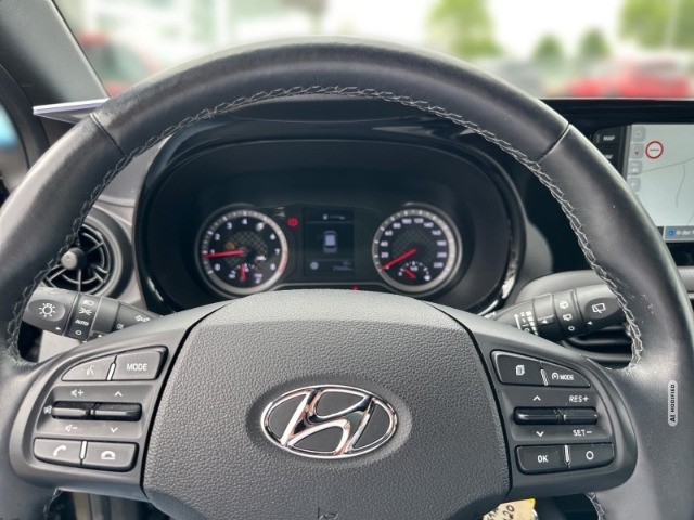 Hyundai i10 Connect & Go Navi Apple CarPlay Android Auto DAB SHZ LenkradHZG Spurhalteass