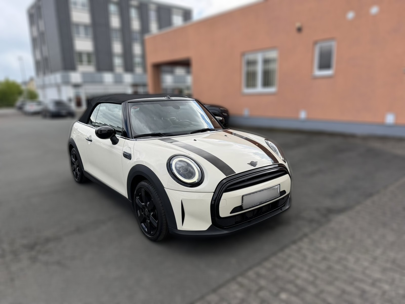 MINI Cooper Classic Trim Sportsitz Navi LED PDC SHZ