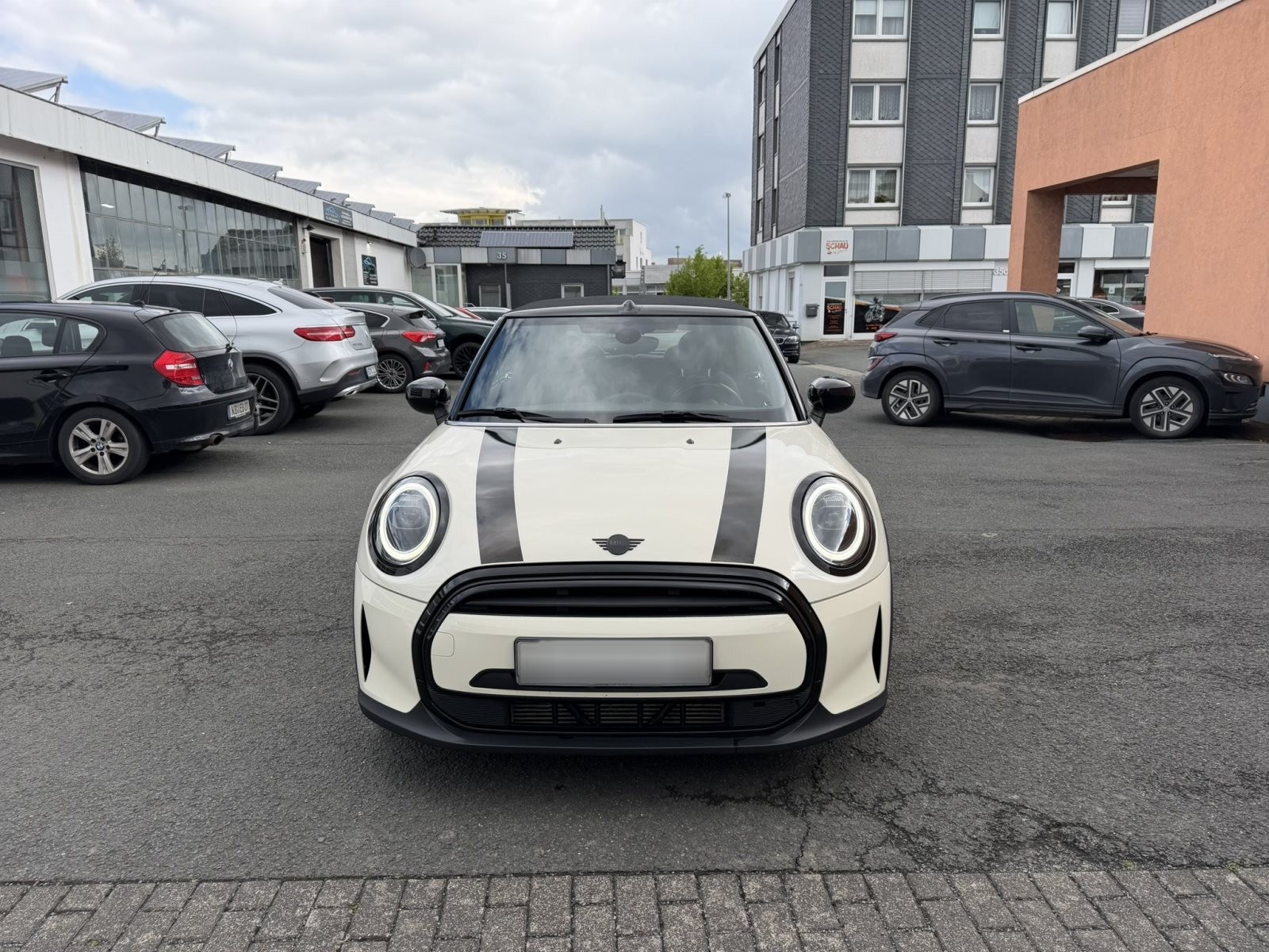 MINI Cooper Classic Trim Sportsitz Navi LED PDC SHZ