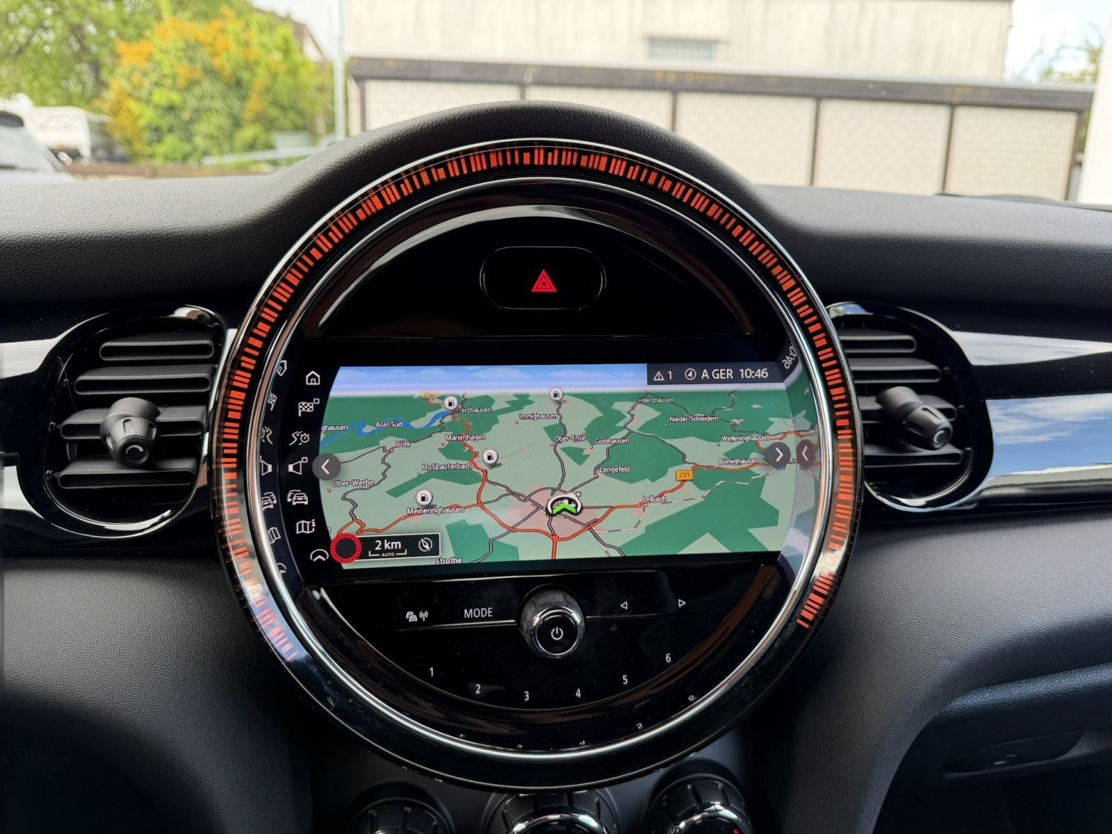 MINI Cooper Classic Trim Sportsitz Navi LED PDC SHZ