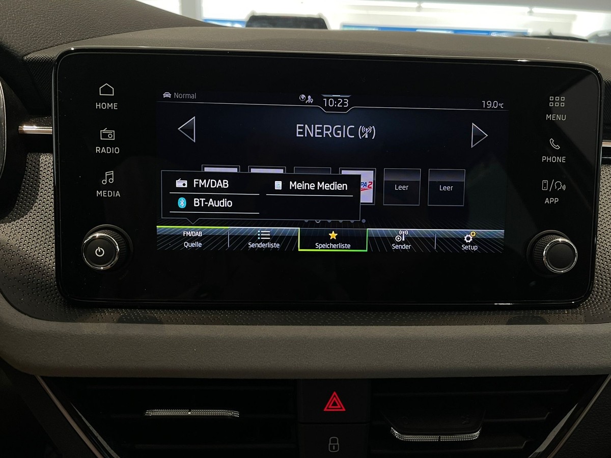 Skoda Scala 1.0TSI DSG Matrix Beam 5J Garantie