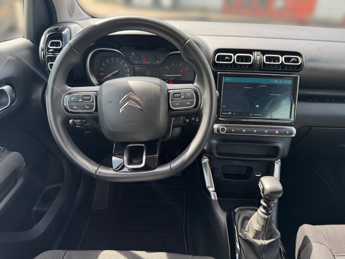 Citroën C3 Aircross 1.2 PureTech 110 Shine S&S KAMERA+TEMPOMAT