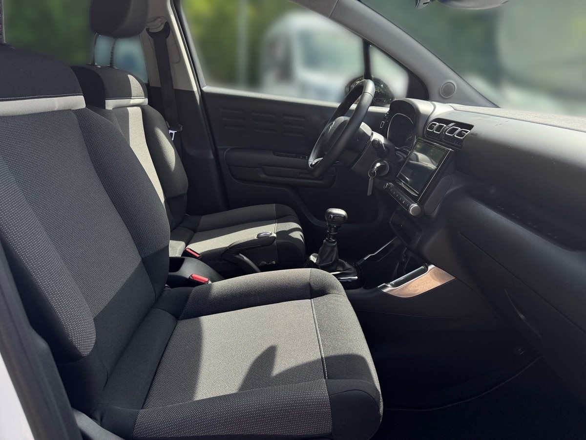 Citroën C3 Aircross 1.2 PureTech 110 Shine S&S KAMERA+TEMPOMAT