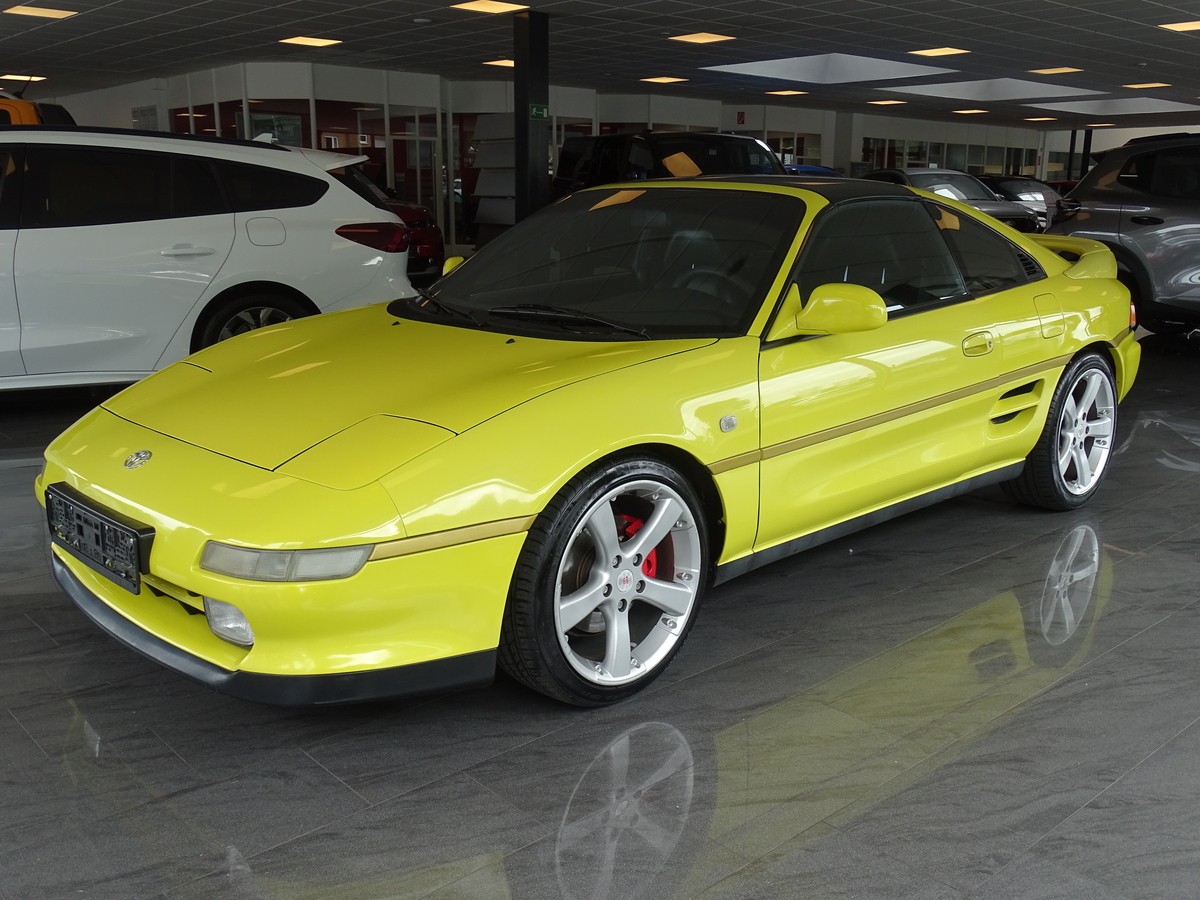 Toyota MR 2 W2 2.0 GT-i 16 T-Bar