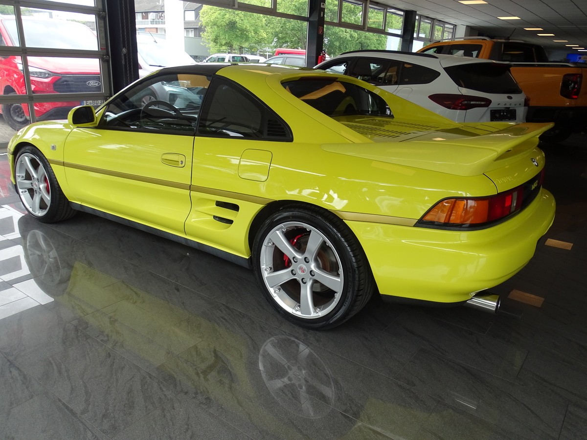 Toyota MR 2 W2 2.0 GT-i 16 T-Bar