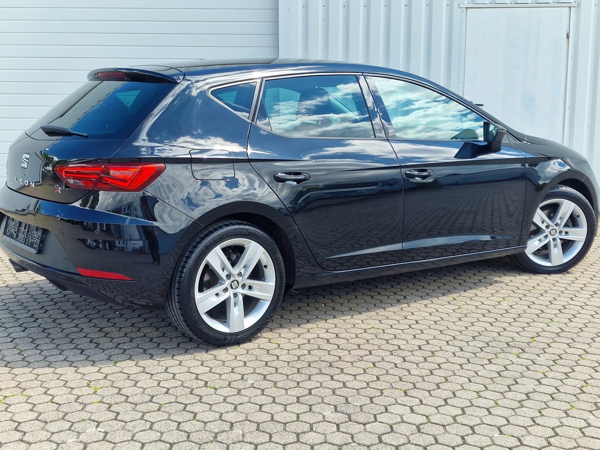 Seat Leon 2.0 TDI FR*DSG*LED*ACC*Navi*DAB*PDC