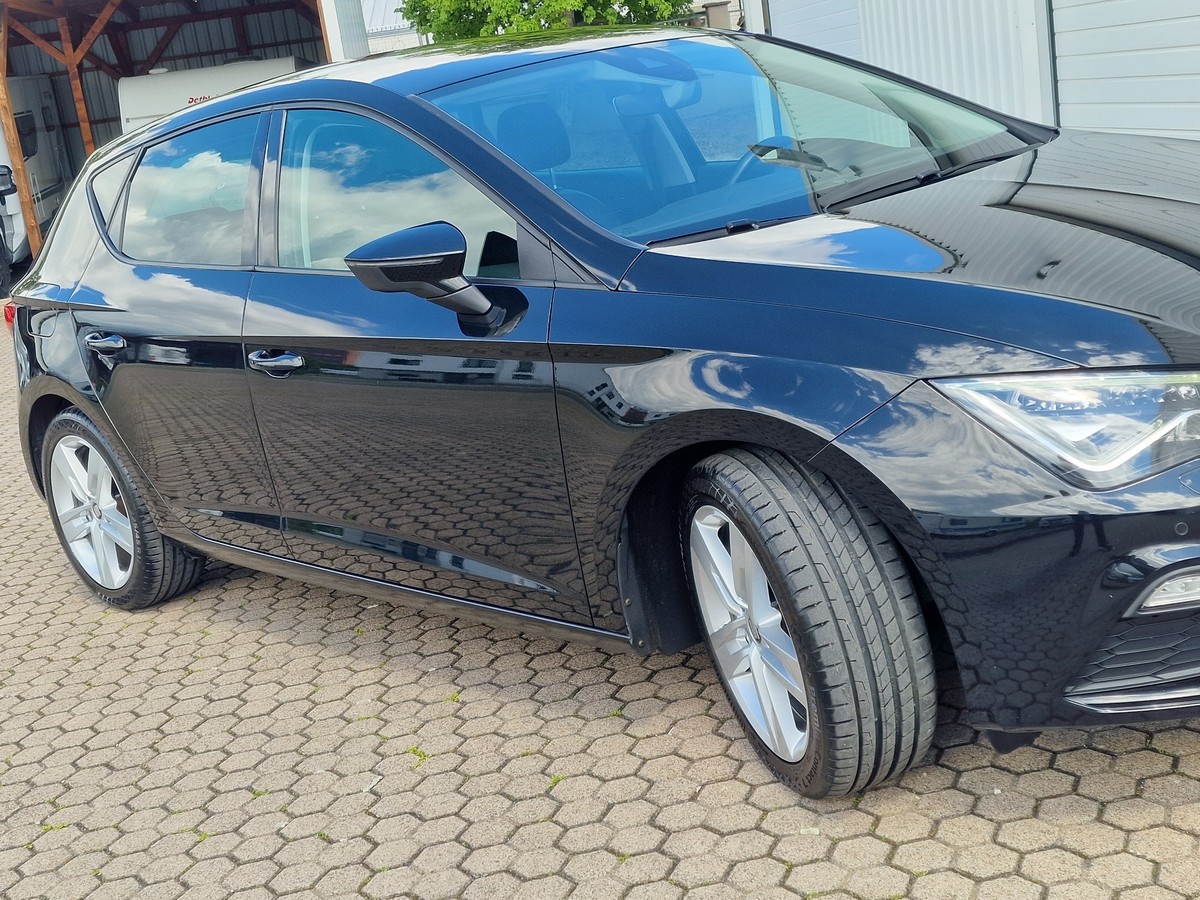 Seat Leon 2.0 TDI FR*DSG*LED*ACC*Navi*DAB*PDC