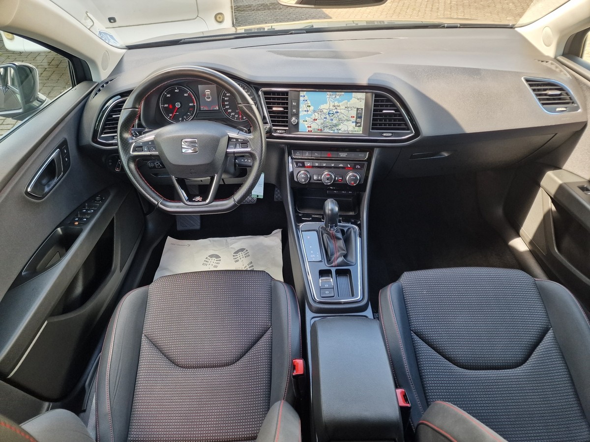 Seat Leon 2.0 TDI FR*DSG*LED*ACC*Navi*DAB*PDC