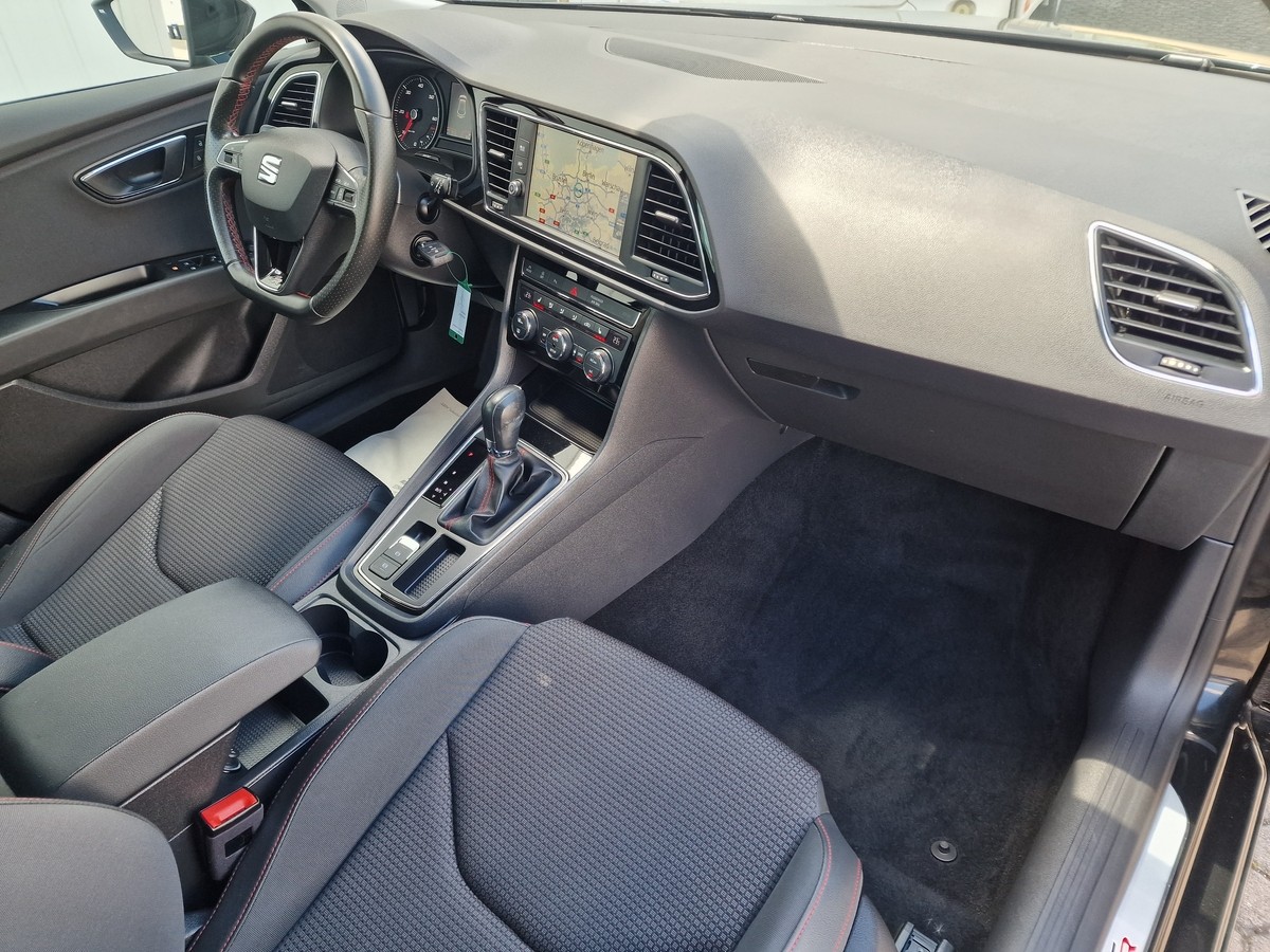 Seat Leon 2.0 TDI FR*DSG*LED*ACC*Navi*DAB*PDC