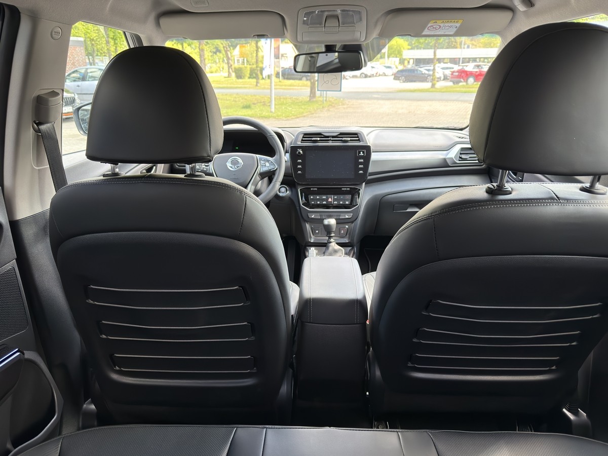 KGM Tivoli Nomad Plus 1.5 MT 2WD