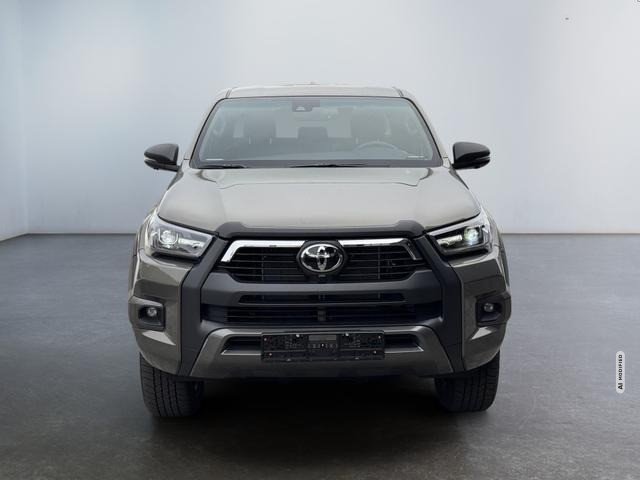 Toyota Hilux INVINCIBLE Double Cab 2.8 D-4D 4x4 Lede...