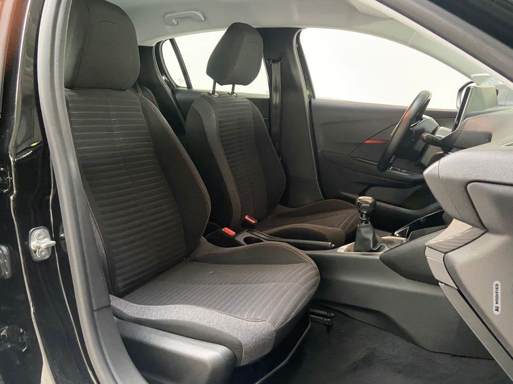 Peugeot 208 Spurhalteass Sitzheizung PDC DAB+