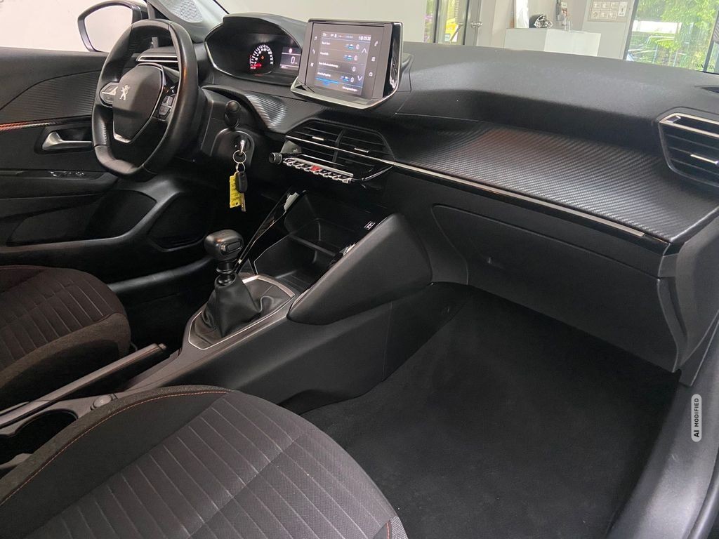 Peugeot 208 Spurhalteass Sitzheizung PDC DAB+