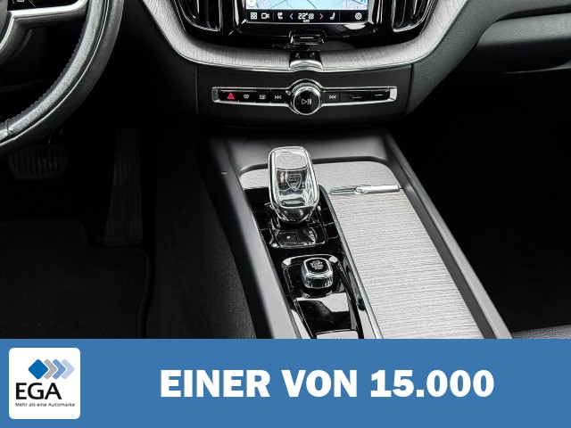Volvo XC60 Inscription 2WD B4 Diesel EU6d AD El. Panodach Navi Digitales Cockpit Memor