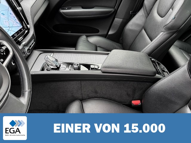 Volvo XC60 Inscription 2WD B4 Diesel EU6d AD El. Panodach Navi Digitales Cockpit Memor