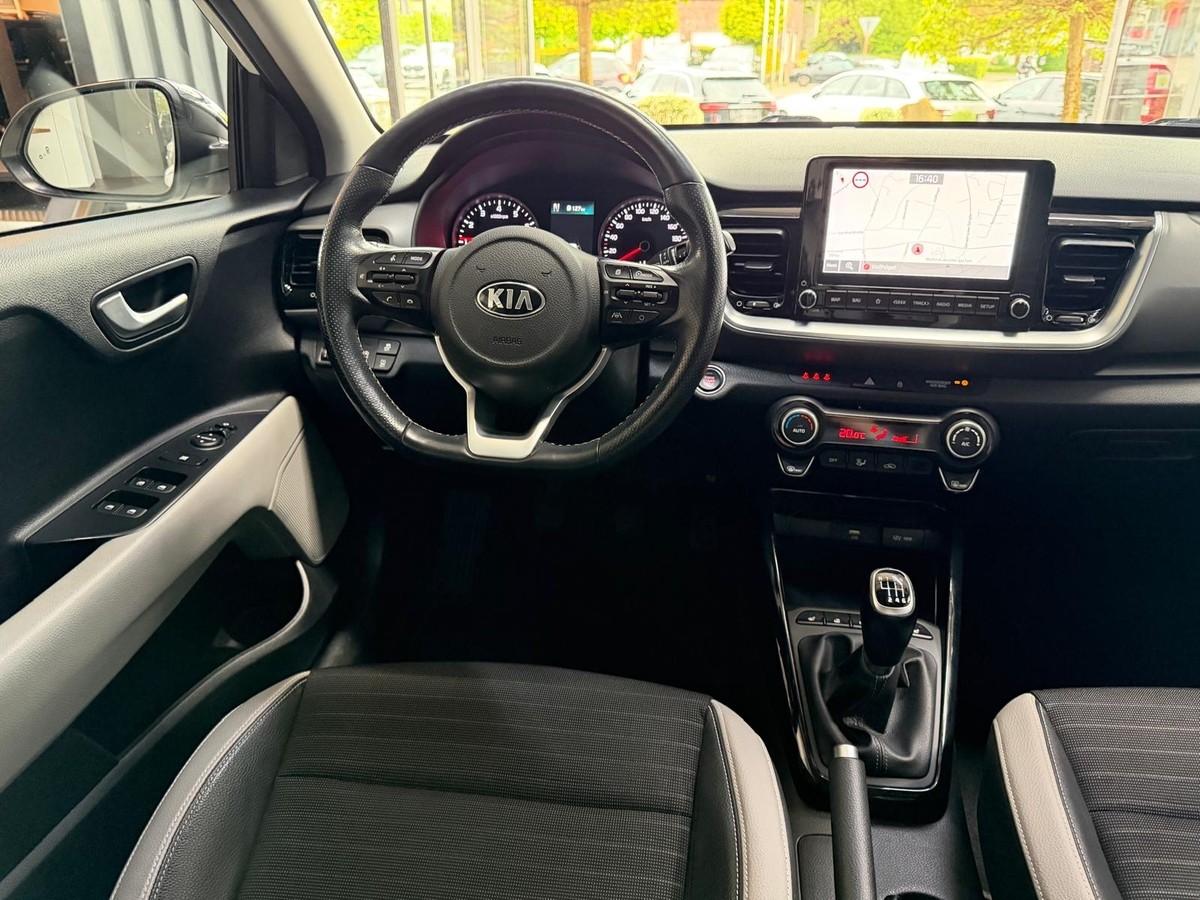 Kia Stonic 1.0 T-GDI Spirit LED Temp. CarPlay R.Cam