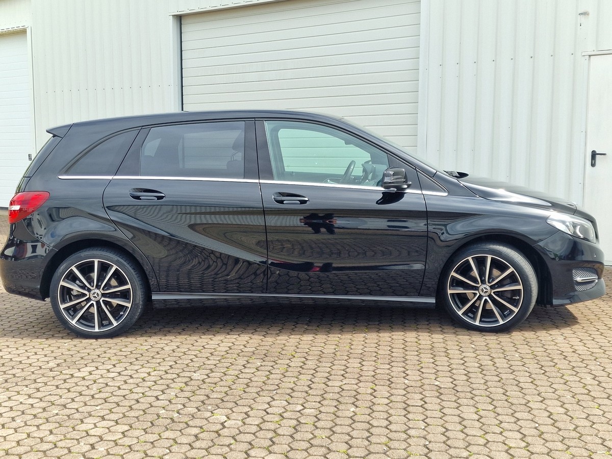 Mercedes-Benz B 220 4-Matic Edition*AHK*LED*Urban*DAB*R-Kamera