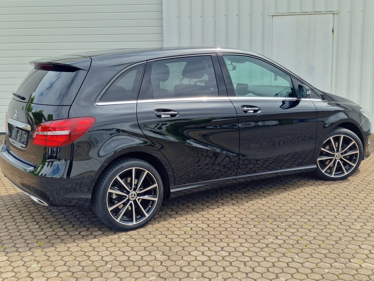 Mercedes-Benz B 220 4-Matic Edition*AHK*LED*Urban*DAB*R-Kamera