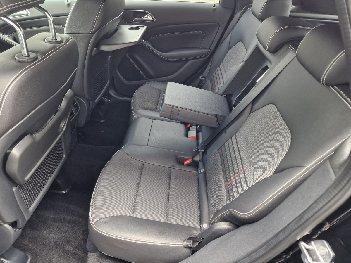 Mercedes-Benz B 220 4-Matic Edition*AHK*LED*Urban*DAB*R-Kamera