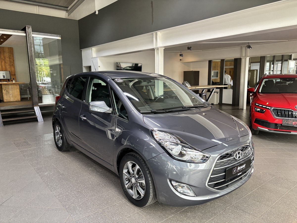 Hyundai ix20 1.4 Passion Blue PDC SHZ Bluetooth