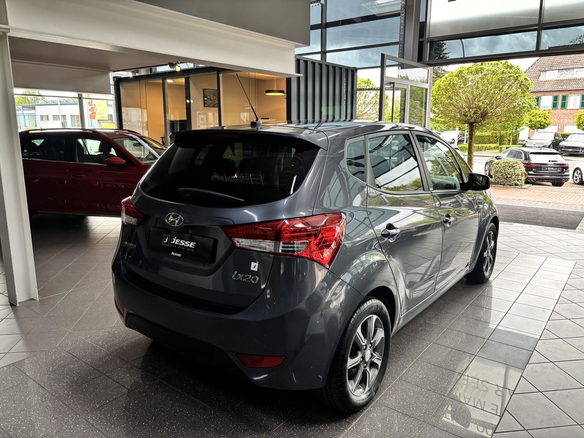 Hyundai ix20 1.4 Passion Blue PDC SHZ Bluetooth