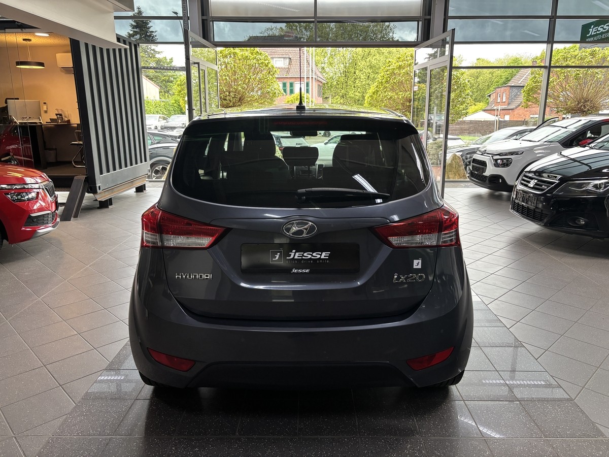 Hyundai ix20 1.4 Passion Blue PDC SHZ Bluetooth