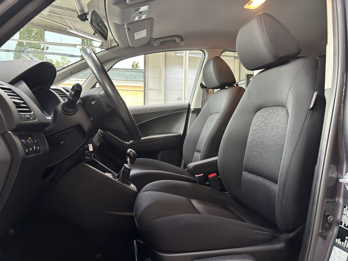 Hyundai ix20 1.4 Passion Blue PDC SHZ Bluetooth