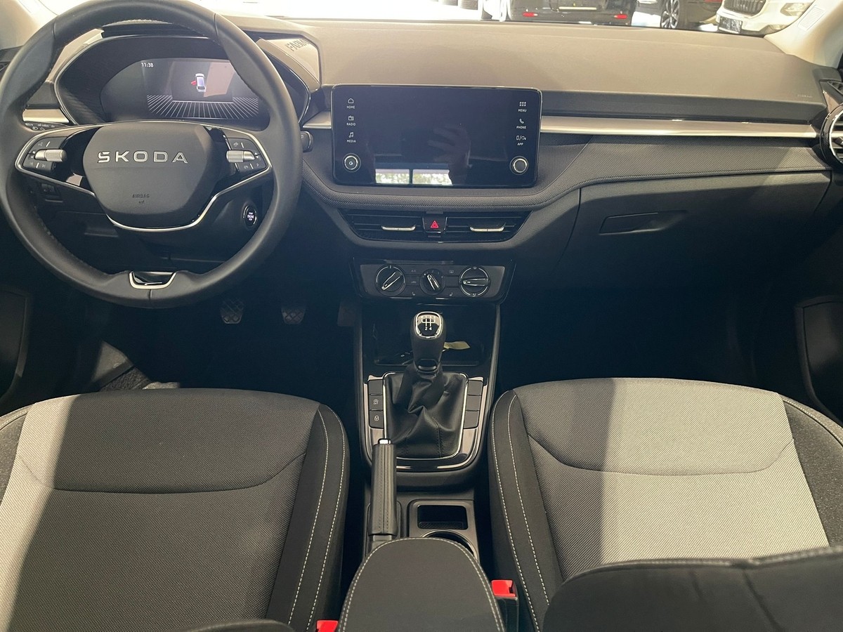 Skoda Fabia 1.0TSI Selection 5J Garantie