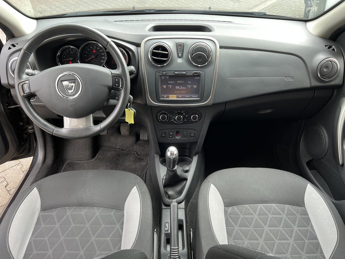 Dacia Sandero II 0.9 TCe 90 Stepway Prestige Klima - PDC h. - Navi