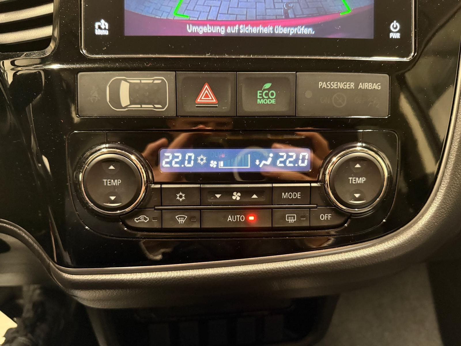 Mitsubishi Outlander DAB/Carplay/SHZ/Kam/AHK/Tempom./18-LM