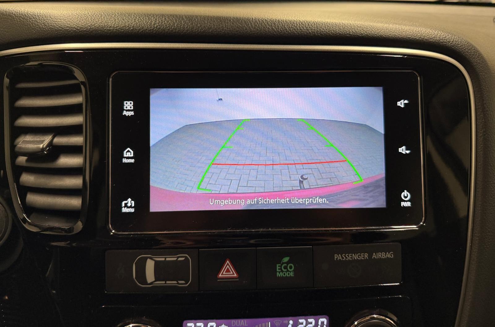 Mitsubishi Outlander DAB/Carplay/SHZ/Kam/AHK/Tempom./18-LM