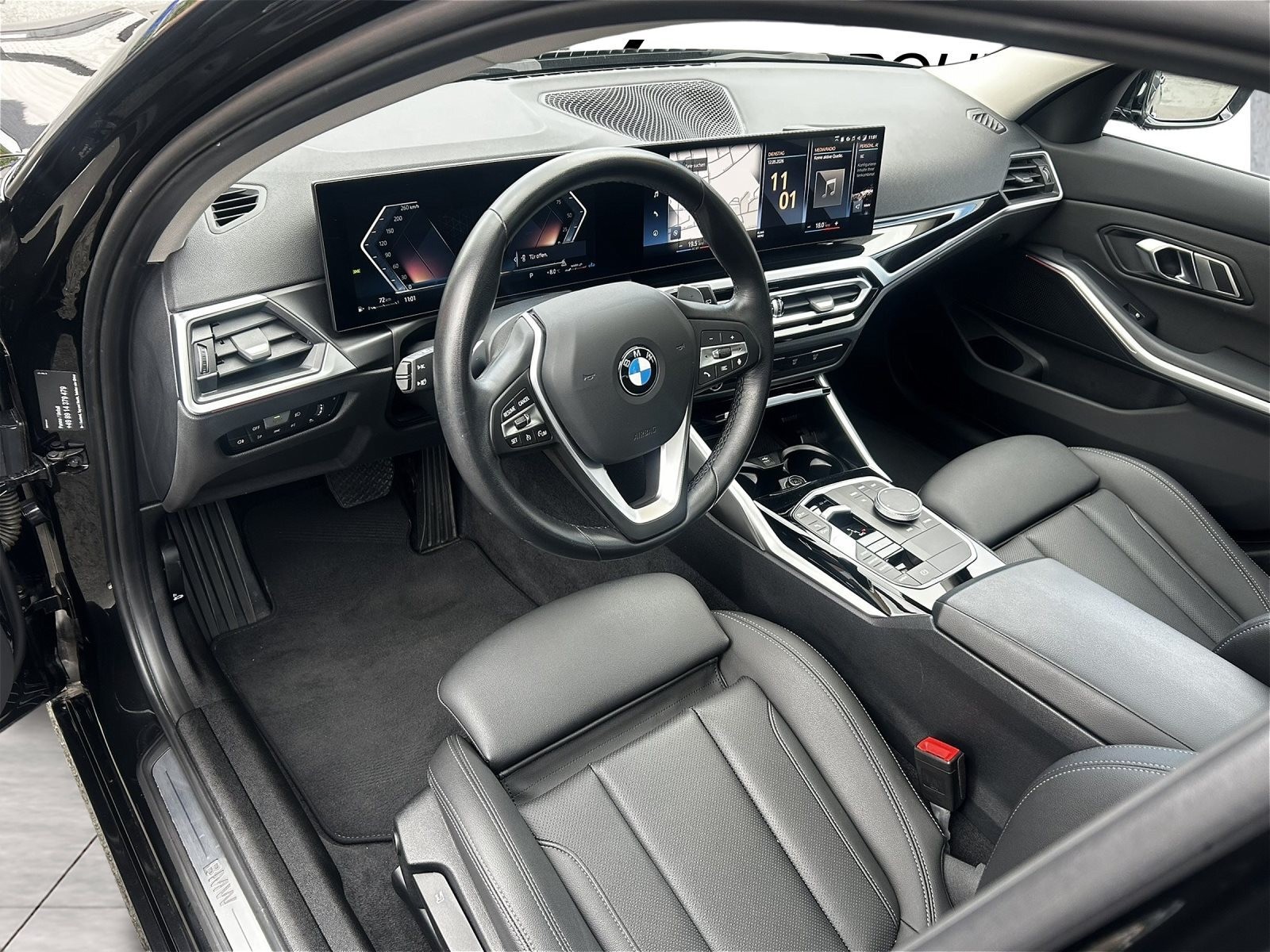 BMW 318 Touring Panorama LiveCockpit+ Sport ActiveGuard+ SHZ
