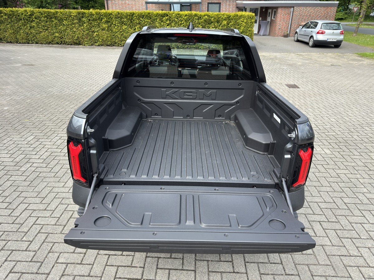 KGM Musso EV Lux 4WD