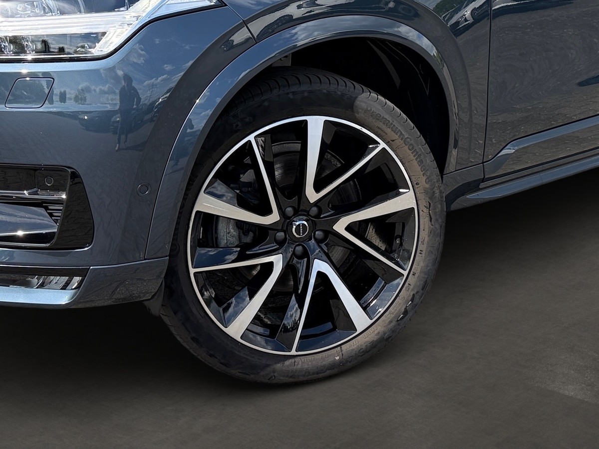 Volvo XC90 B5 Diesel AWD Ultimate Dark 360 7Sitze 21